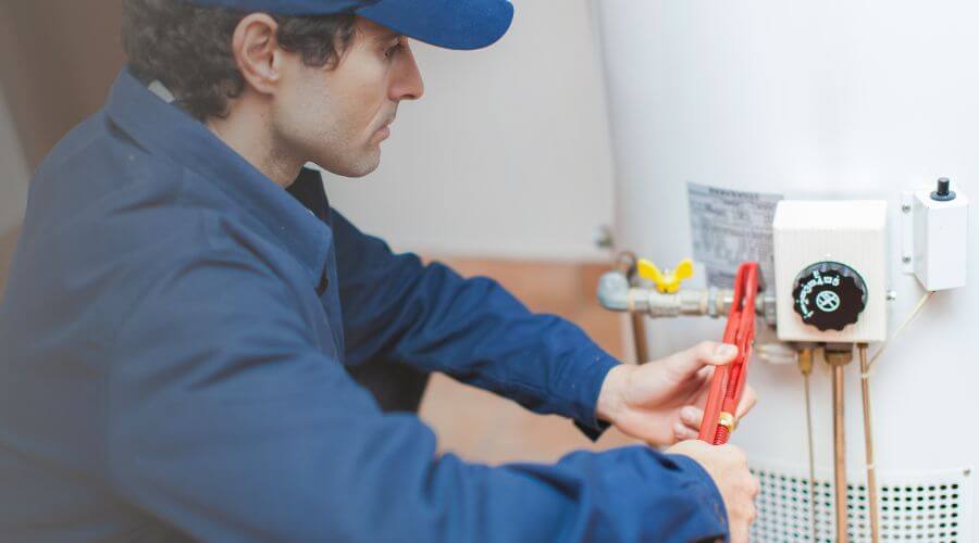 Local expert plumbing services in Frost, TX